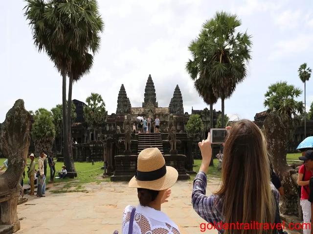 21 Days Myanmar and Cambodia Tour with Irrawaddy River Cruise